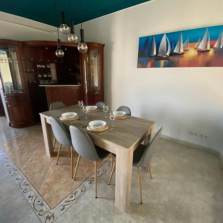 Moradia Olival- Bbq, 2 Quartos, Quintal