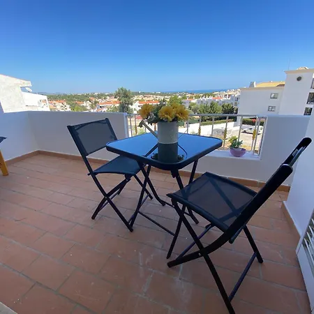 Casa de Férias Moradia Olival- Bbq, 2 Quartos, Quintal