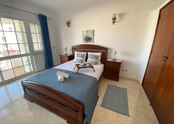 Moradia Olival- Bbq, 2 Quartos, Quintal